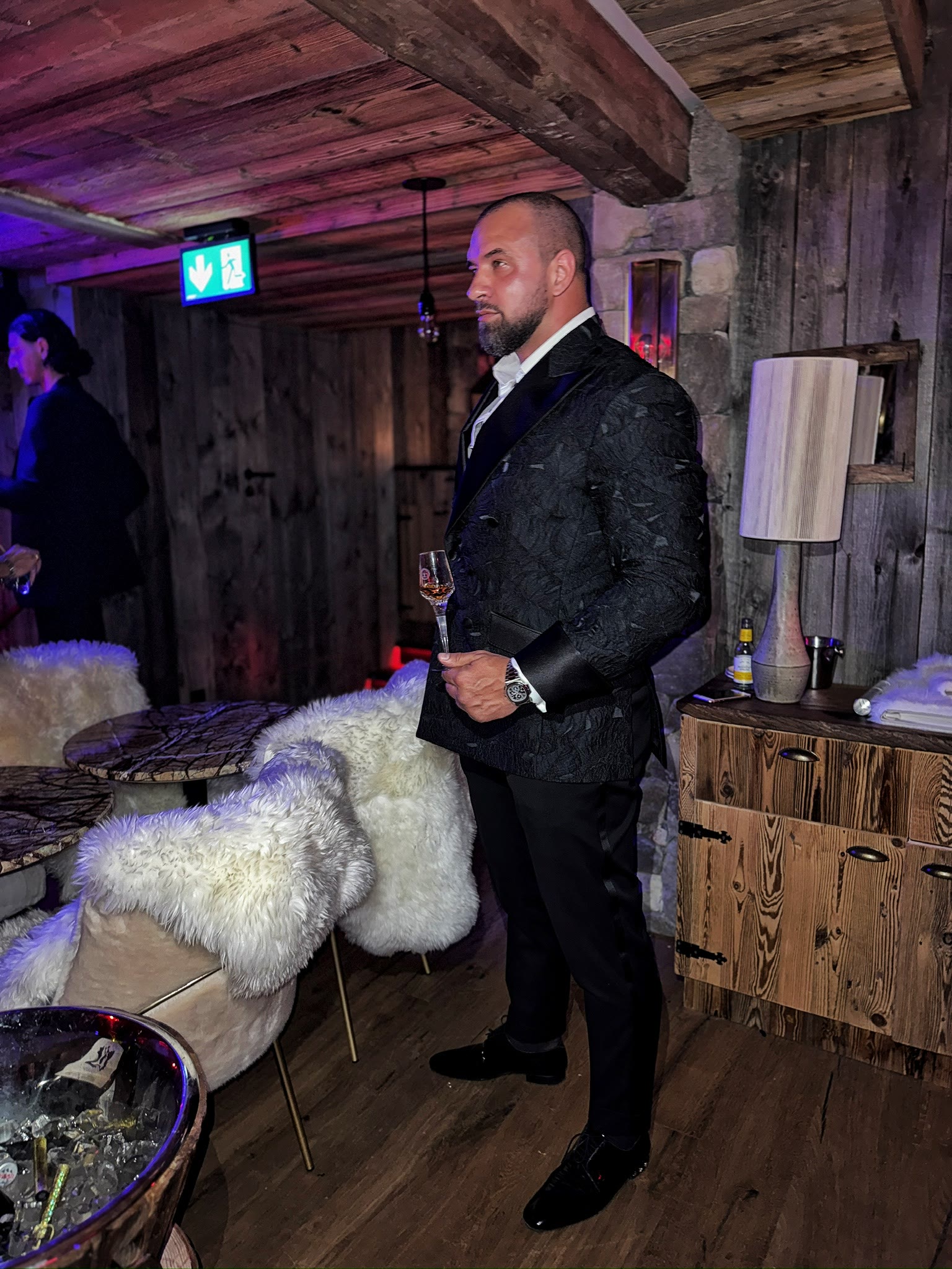 Alex Bodi at an evening gathering